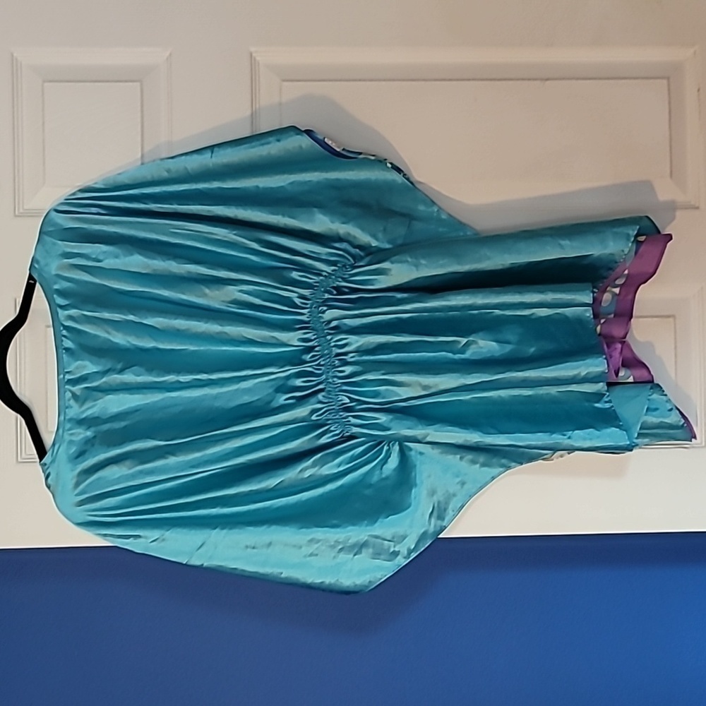 COLORFUL Top ✨️✨️✨️ - Picture 4 of 5